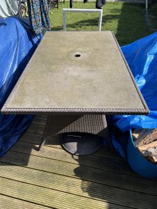 Garden table, 6 chairs and cushions