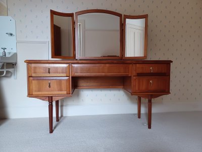 Bedroom Dressing Table - Excellent Condition